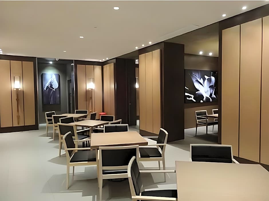 Jinjiang Inn Beihai Beibuwan Square Branch