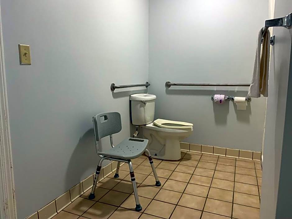 Key West Inn - Childersburg