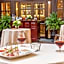 The George Washington A Wyndham Grand Hotel