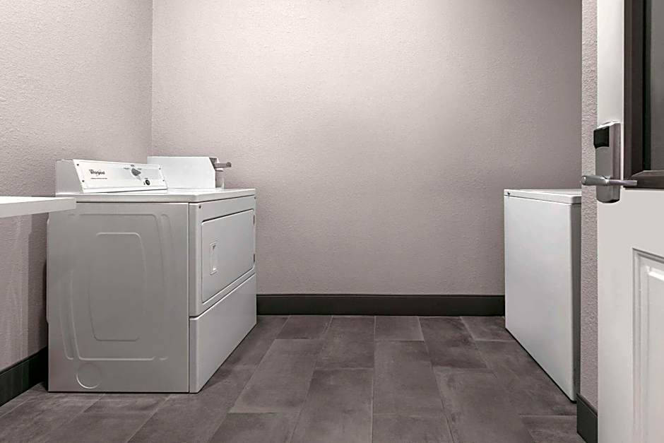 La Quinta Inn & Suites by Wyndham Belton - Temple South