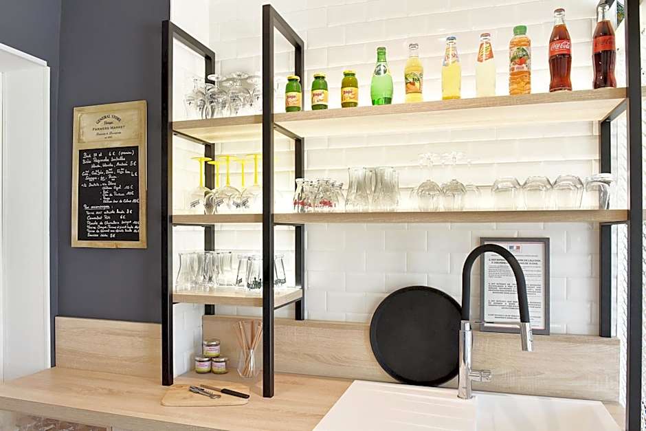 Kyriad La Rochelle City Center