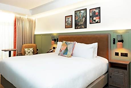 Superior King Room
