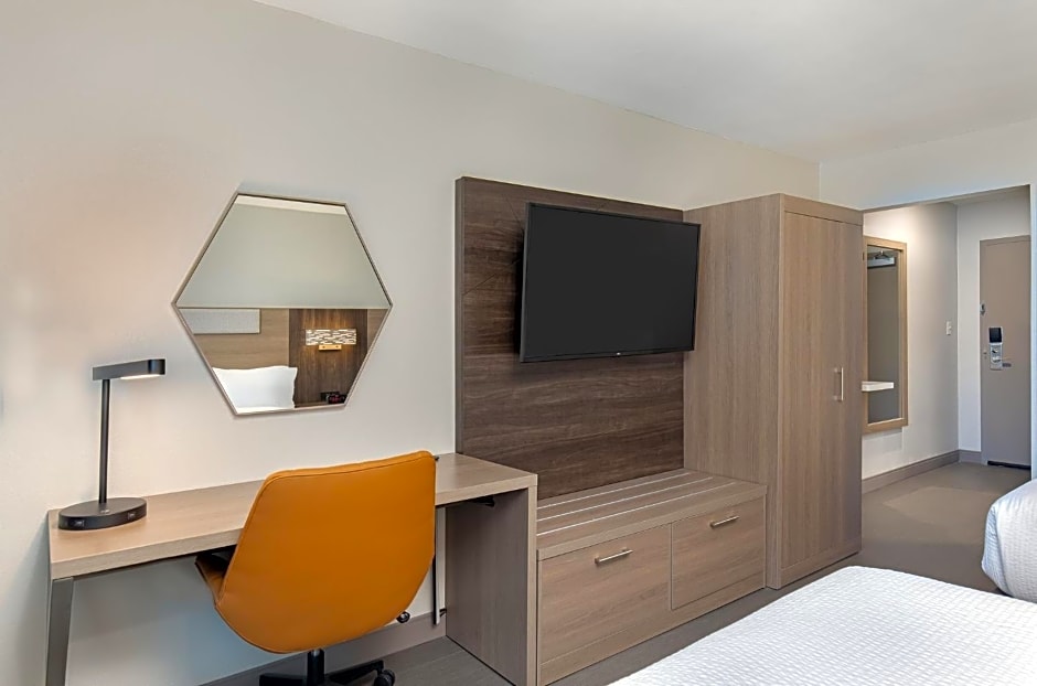 Holiday Inn Express Atlanta Airport - North, an IHG Hotel