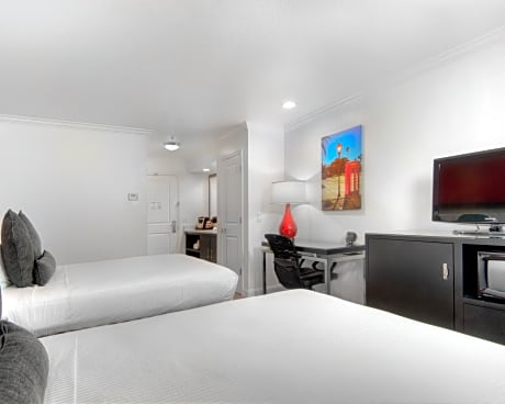 Queen Room with Two Queen Beds