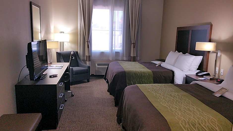 Comfort Inn & Suites Lakeside