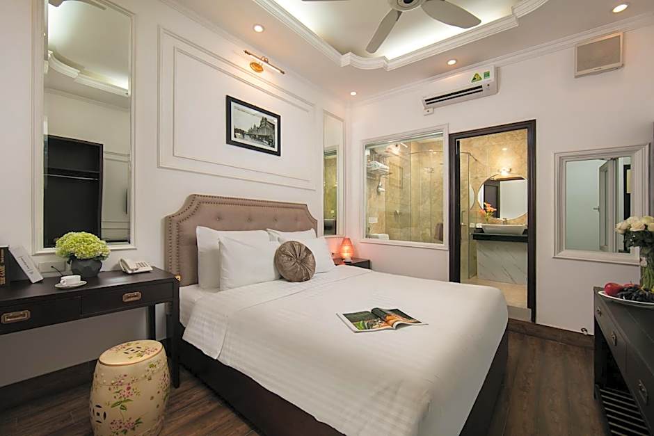 Golden Rooster hotel