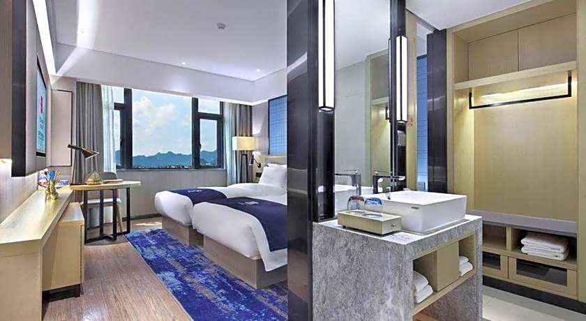 Echarm Hotel Guilin North High Speed Railway Station