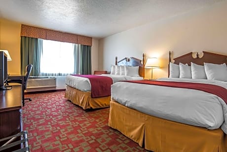 Queen Room with Two Queen Beds - Accessible/Non-Smoking