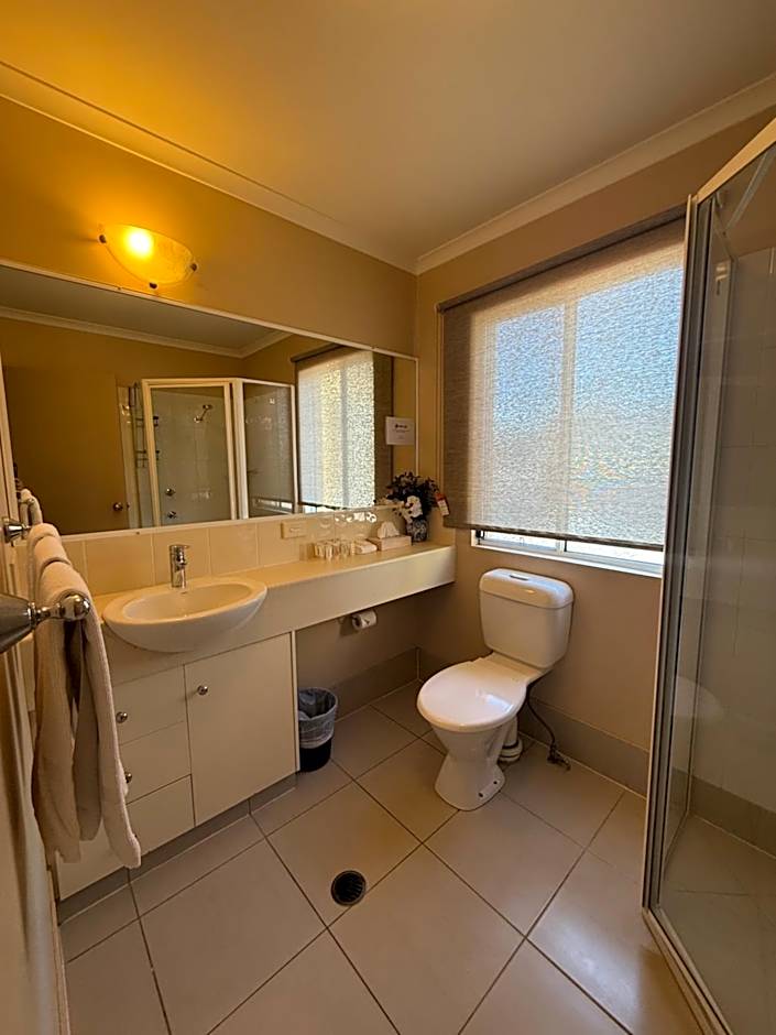 Harbour Sails Motor Inn