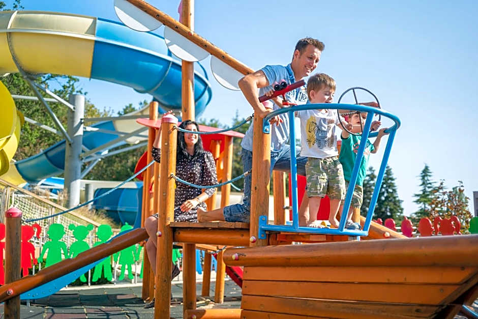 AquaClub GRIFID Hotel Bolero - Ultra All Inclusive & Private Beach