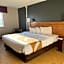 Quality Inn Frontier At U.S. Hwy 30