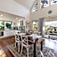 The Drawing Rooms of Berry