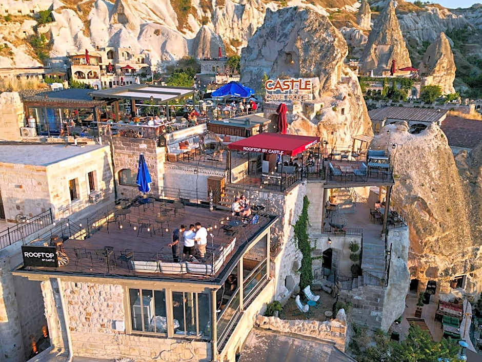 Castle Cave Hotel