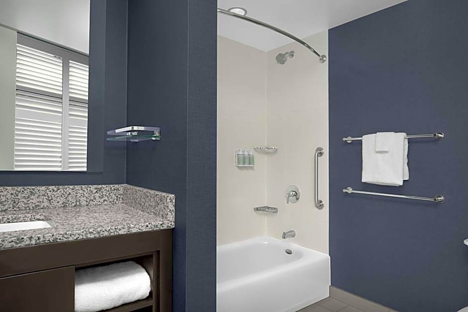 Residence Inn by Marriott Richmond Downtown