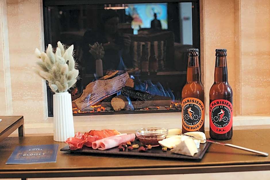 Hôtel Eiffel Blomet