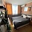 City Hotel
