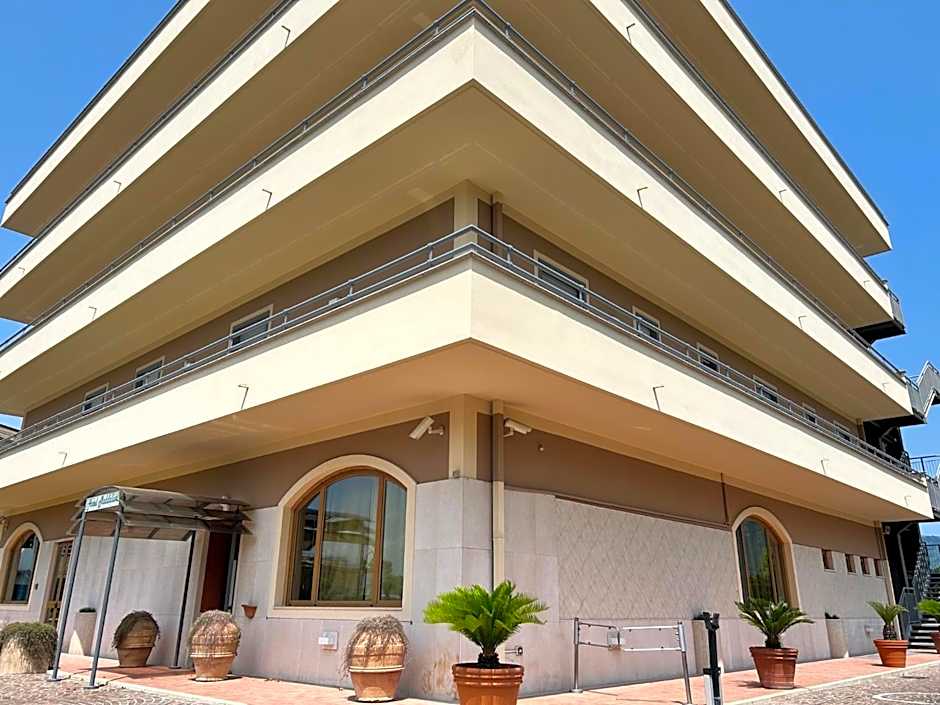 Hotel Maddaloni