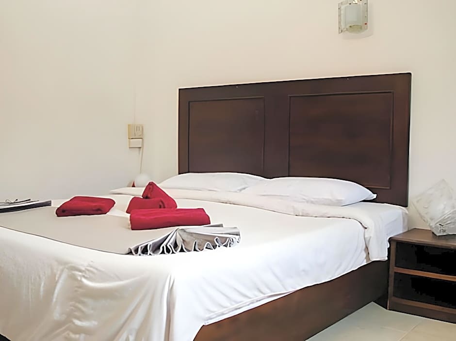 Aquarius Gay Guesthouse and Sauna