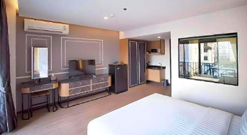 Sleep with me Pattaya