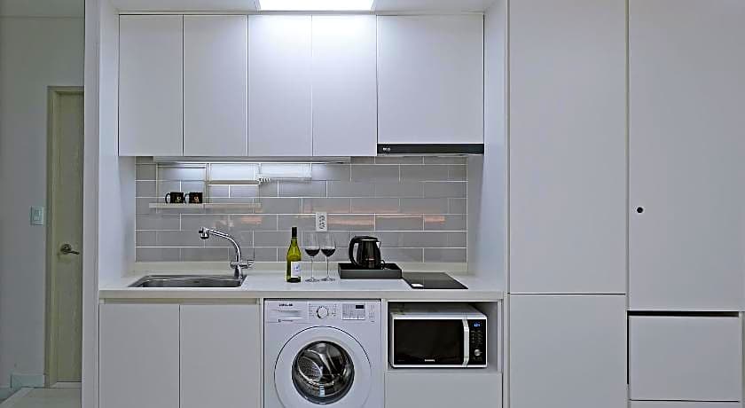 World Sky Residence Hotel