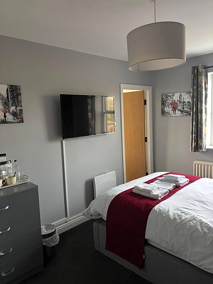 Feildens Arms Hotel