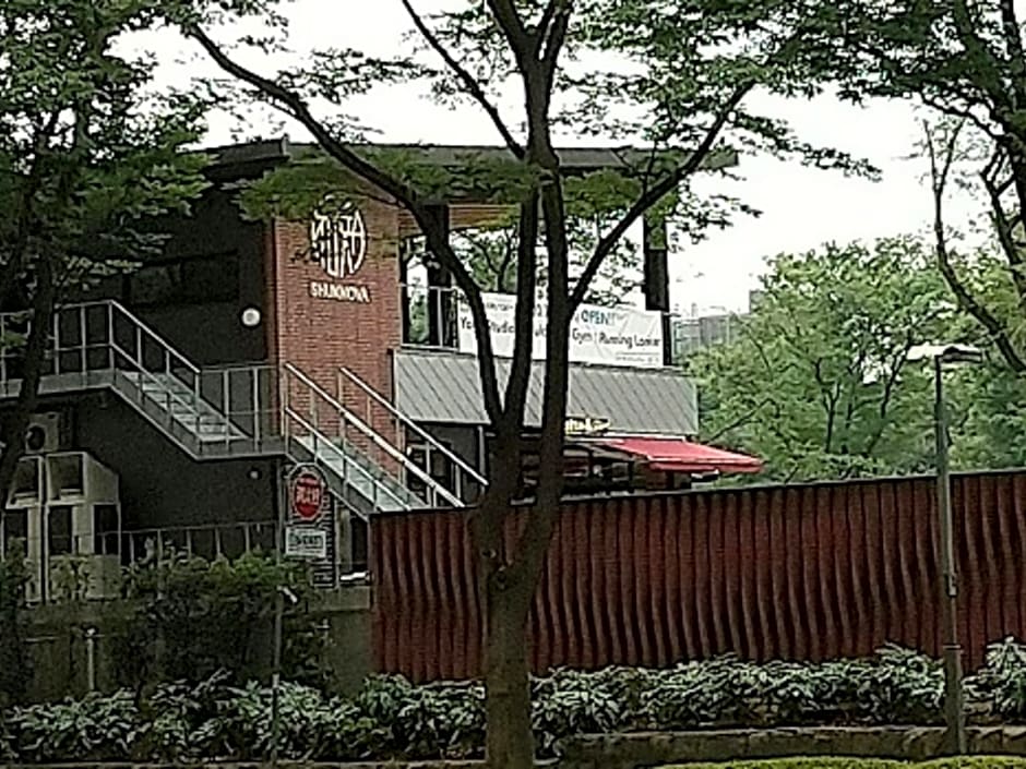 Nishitetsu Inn Shinjuku