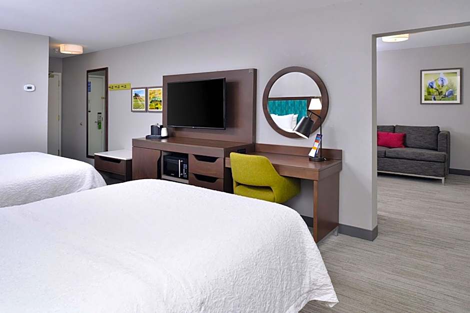 Hampton Inn By Hilton Laporte, In