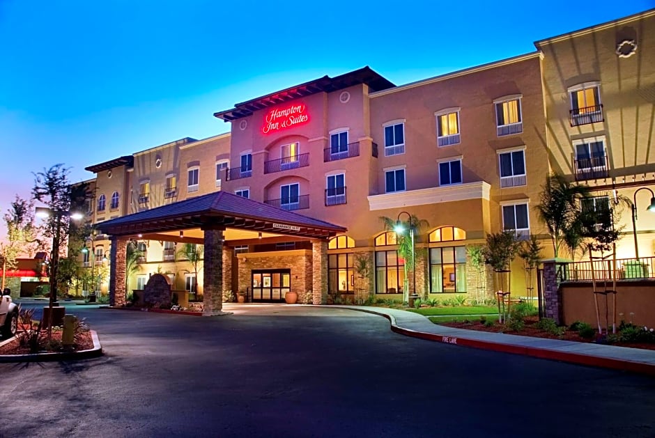 Hampton Inn By Hilton & Suites Lodi