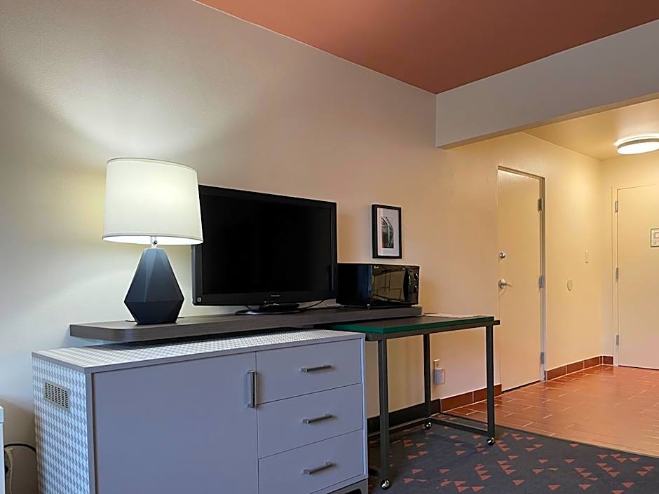 Holiday Inn Bangor By IHG