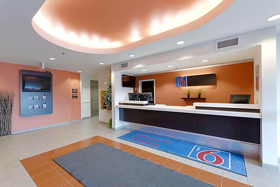 Motel 6-Brandon, MB