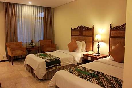 Deluxe Double or Twin Room