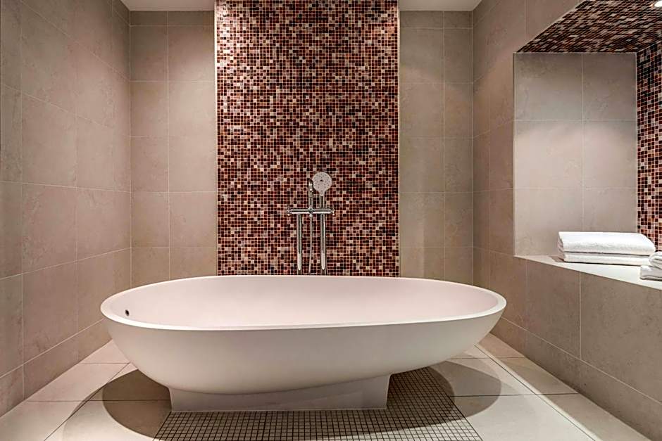 Hotel Évian-les-Bains by Leonardo Hotels