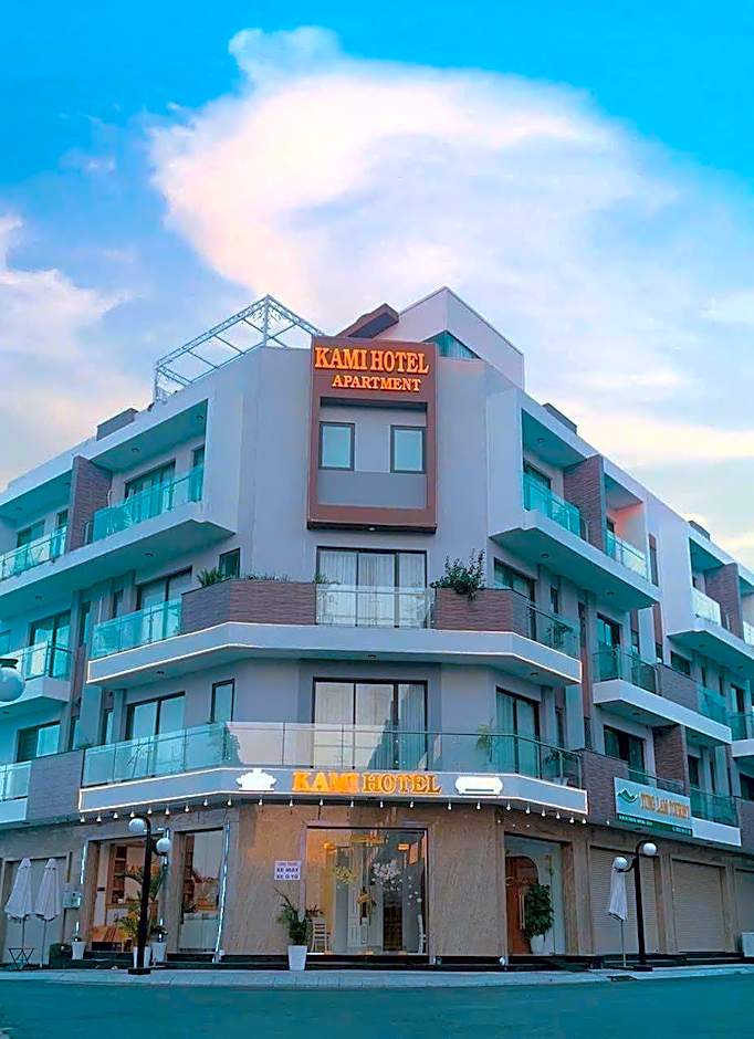 Photo 1 of 32 of KAMI HOTEL