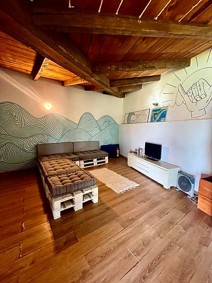 Adeje - TwinFin Hostel & Surf Yoga Camp