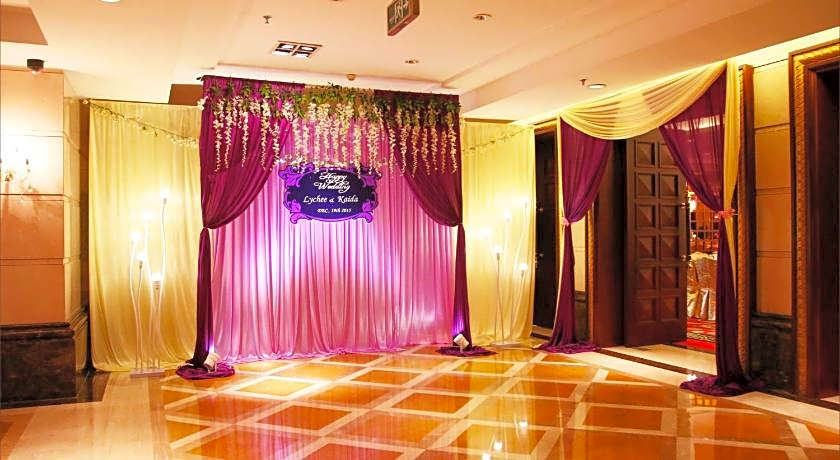 Grand International Hotel