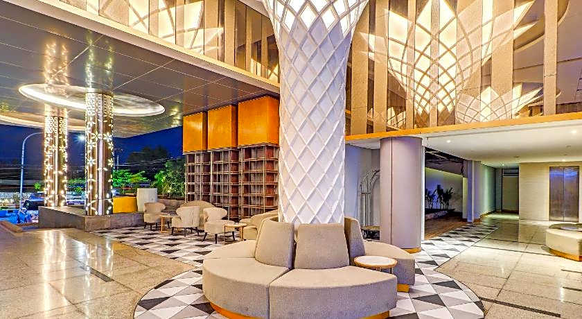 Sunday Hotel Arshika Sunset Road