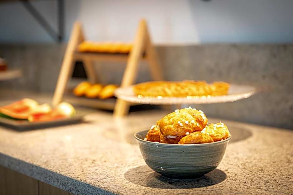 Best Western M-Treize Paris Asnieres