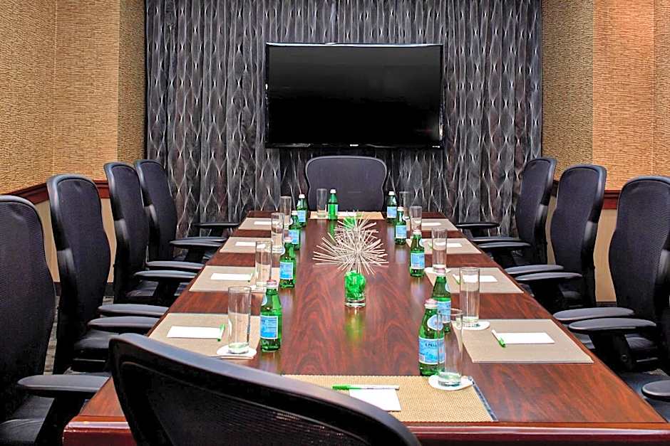 Courtyard by Marriott Bloomington by Mall of America