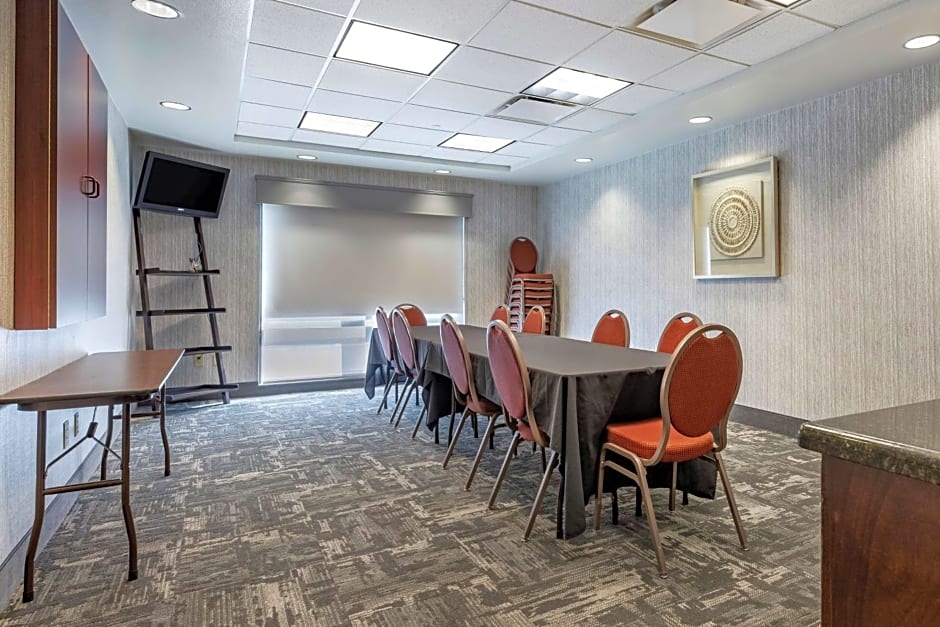 Best Western Plus Castlerock Inn & Suites