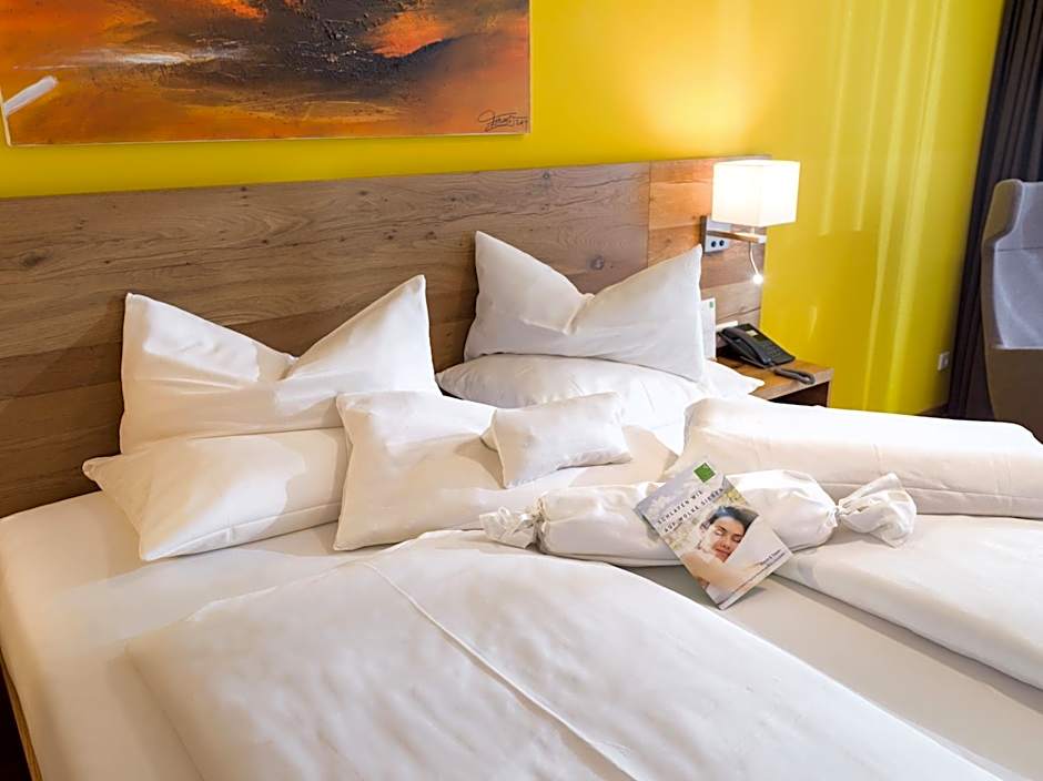 DAS SIEBEN - Adults Only