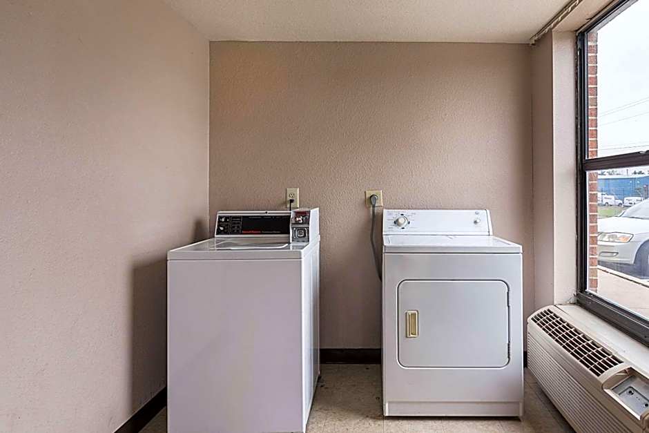 Econo Lodge Andrews Afb