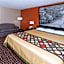 Super 8 by Wyndham Rochester