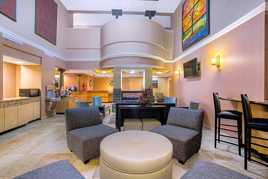 La Quinta Inn & Suites by Wyndham Springfield South