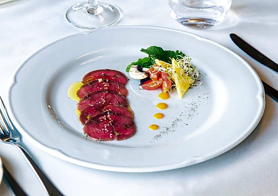 Tremun Mirador Del Lago Hotel