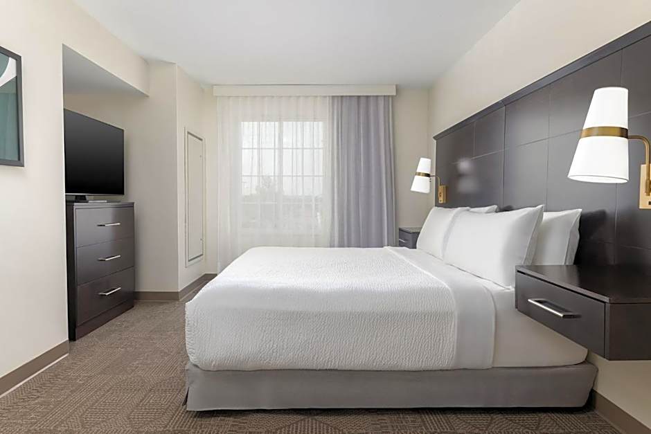 Staybridge Suites Denver- Central Park By IHG
