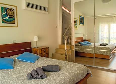 4 Bedroom Villa