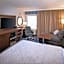 Hampton Inn By Hilton Long Island/Commack