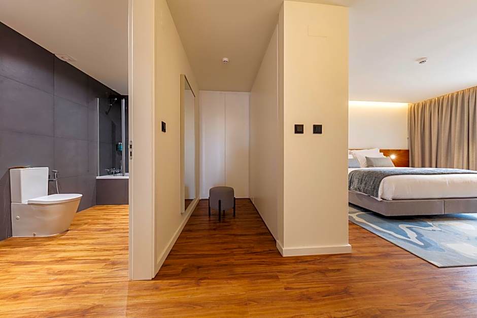 The Shipyard - Angra