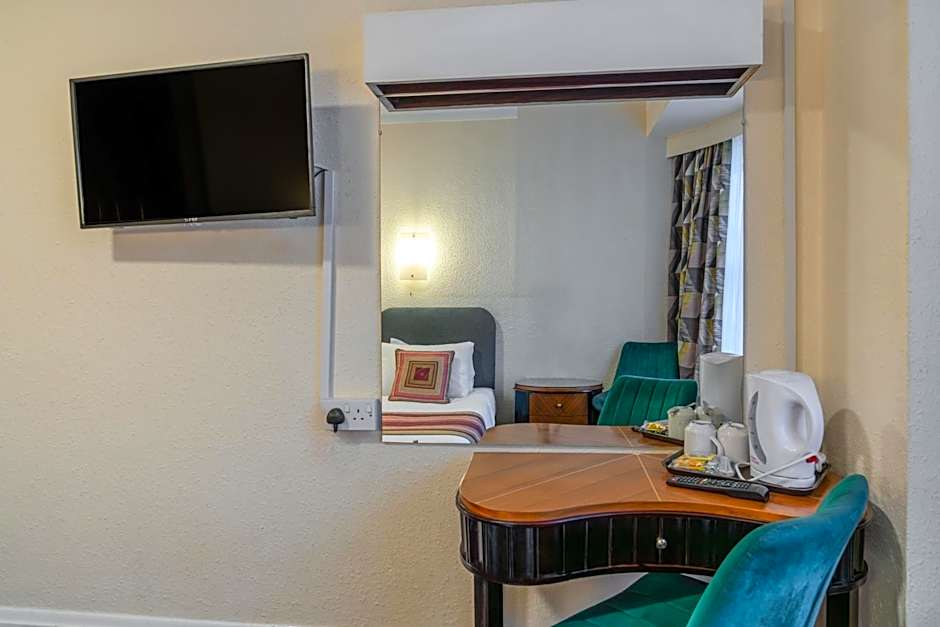 Heathlands Hotel
