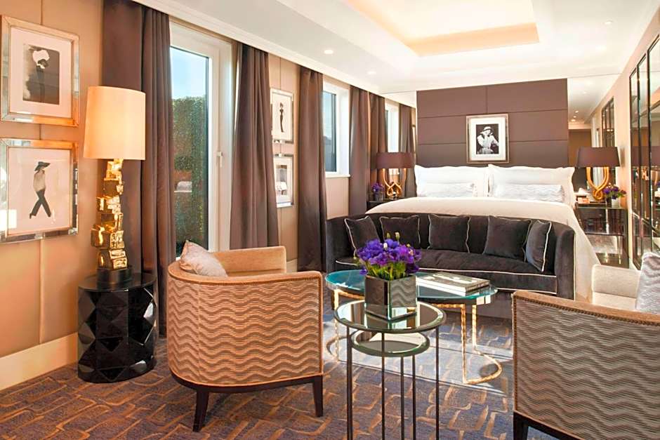 The Wellesley Knightsbridge, a Luxury Collection Hotel, London
